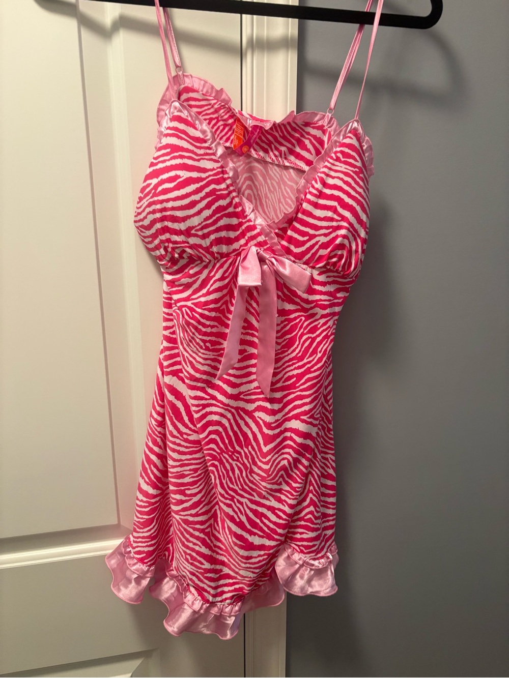 Candie’s Pink Zebra Print Chemise Babydoll – Size M 💖